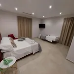 Masseria Torre Saracena Bed & Breakfast
