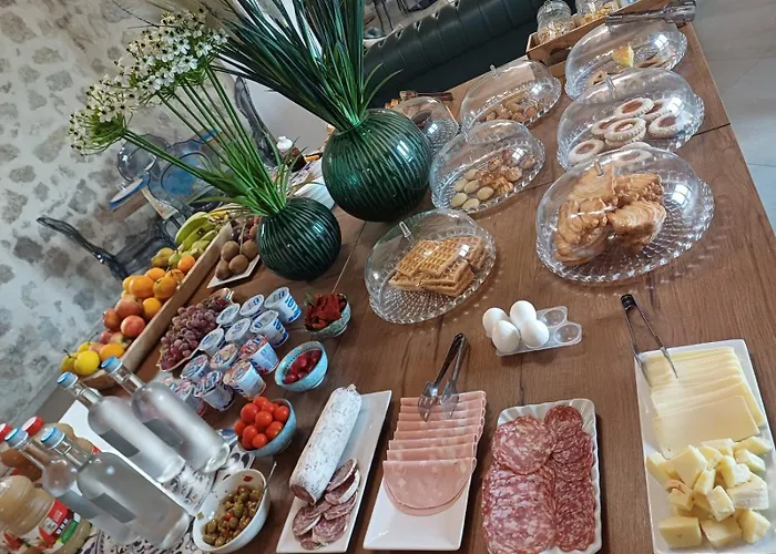 Couette-café Masseria Torre Saracena 3*