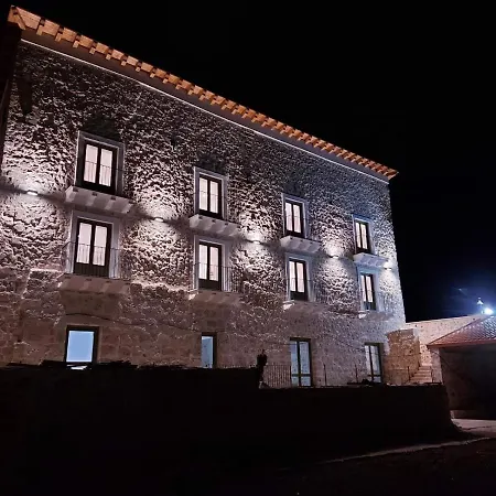 Nocleg ze śniadaniem Masseria Torre Saracena 4*