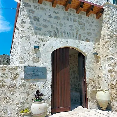 Nocleg ze śniadaniem Masseria Torre Saracena